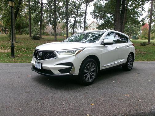 White Diamond Pearl 2019 Acura RDX Technology Package SUV