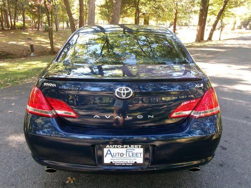 2006 Toyota Avalon Limited