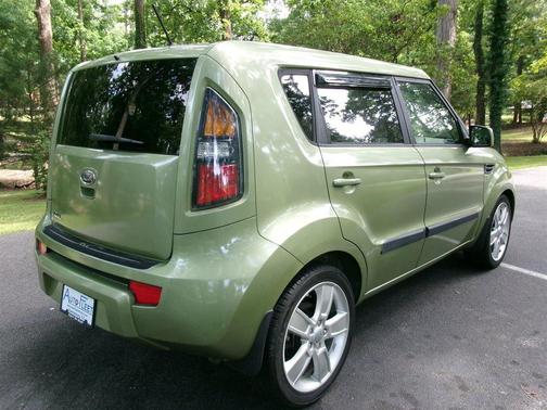 Alien 2011 Kia Soul !