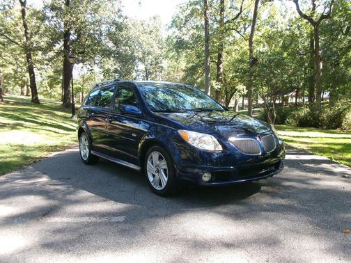 2006 Pontiac Vibe Base