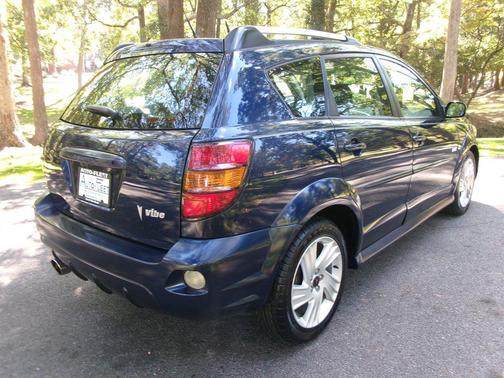 2006 Pontiac Vibe Base