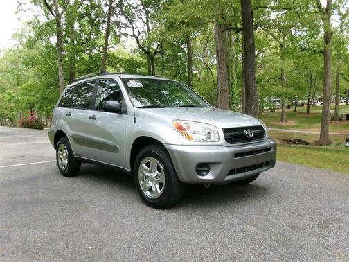 2005 Toyota RAV4 Base