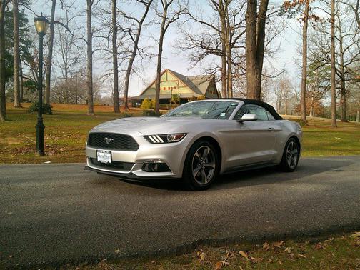 2015 Ford Mustang V6