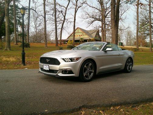 2015 Ford Mustang V6
