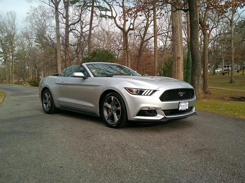 2015 Ford Mustang V6