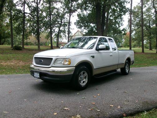 1999 Ford F-150 Lariat