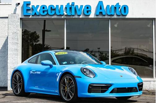 2022 Porsche 911 Carrera 4