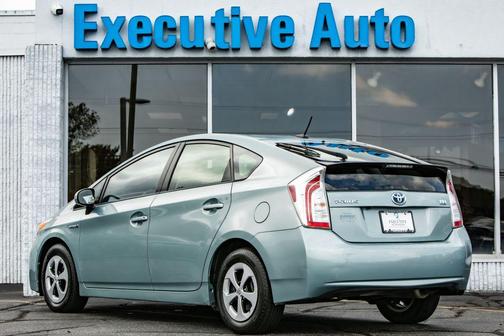 2014 Toyota Prius Two