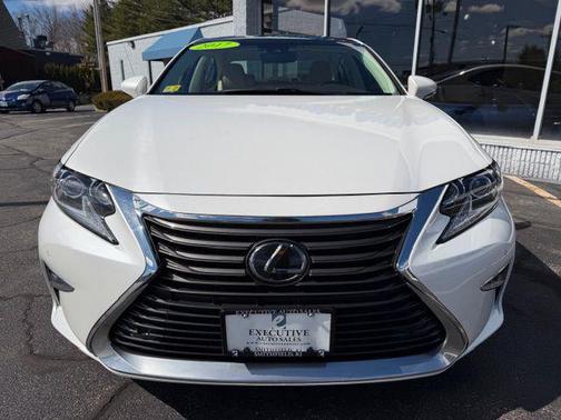 2017 Lexus ES 350 Base