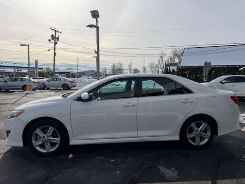 2013 Toyota Camry SE