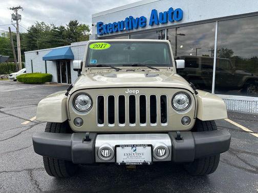 2017 Jeep Wrangler Unlimited Sahara