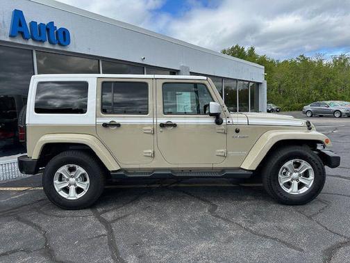 2017 Jeep Wrangler Unlimited Sahara