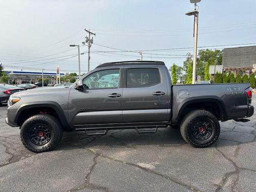 2022 Toyota Tacoma TRD Off Road