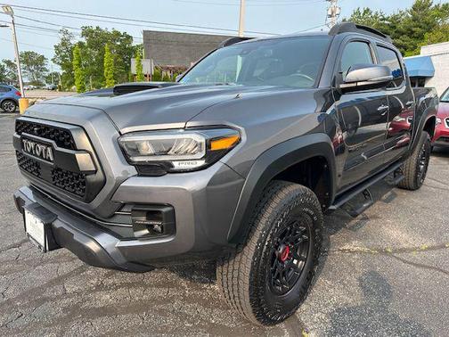 2022 Toyota Tacoma TRD Off Road