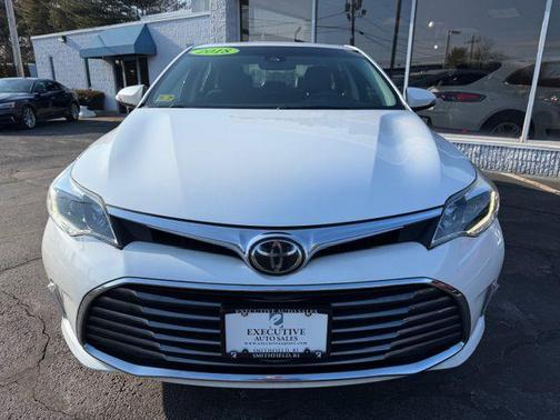 2018 Toyota Avalon XLE