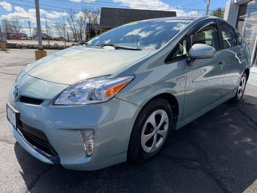 2014 Toyota Prius Five