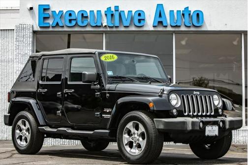 2016 Jeep Wrangler Unlimited Sahara
