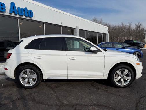 2018 Audi Q5 PREMIUM