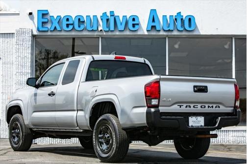 2021 Toyota Tacoma SR5