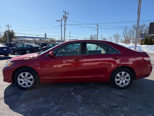 2010 Toyota Camry LE