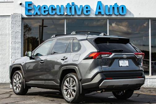 2023 Toyota RAV4 Limited