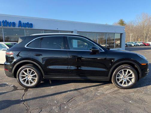 2019 Porsche Cayenne Cayenne