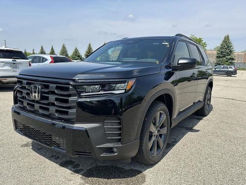 Crystal Black Pearl 2026 Honda Pilot Sport