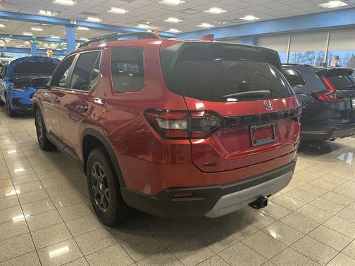 2025 Honda Pilot TrailSport