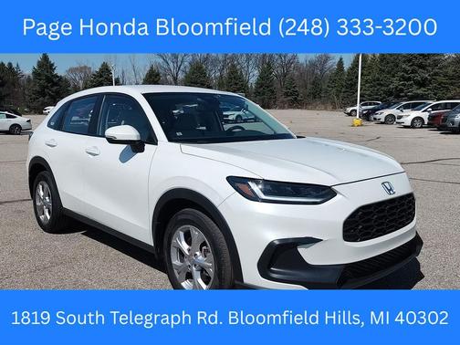 Platinum White Pearl 2024 Honda HR-V LX