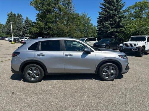 2026 Honda HR-V LX