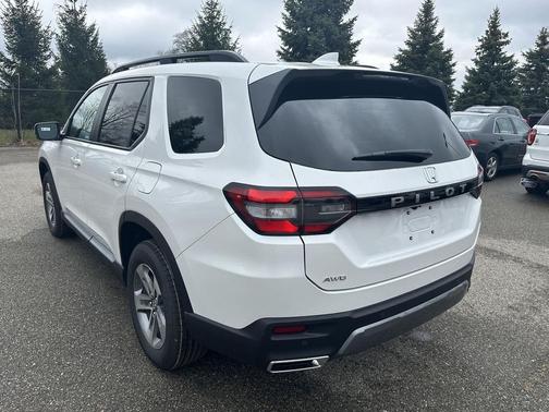 Platinum White Pearl 2026 Honda Pilot EX-L