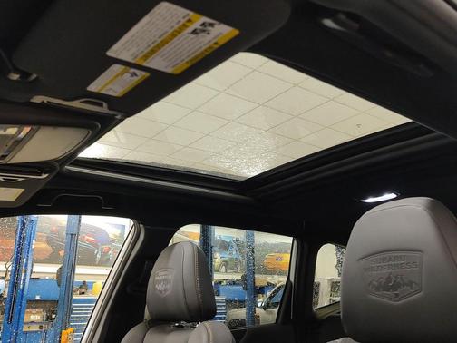 Crystal White Pearl 2023 Subaru Forester Wilderness