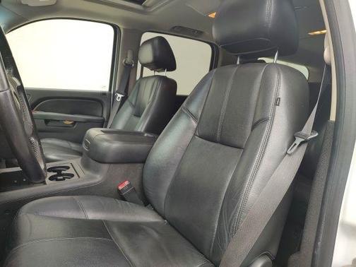 2012 GMC Yukon XL 2500 SLT