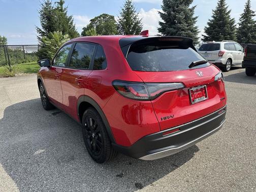 Milano Red 2027 Honda HR-V Sport