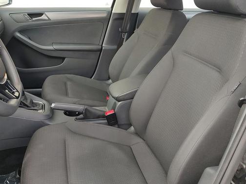 2015 Volkswagen Jetta 2.0L TDI S