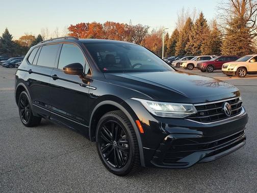 2022 Volkswagen Tiguan 2.0T SE R-Line Black 4MOTION