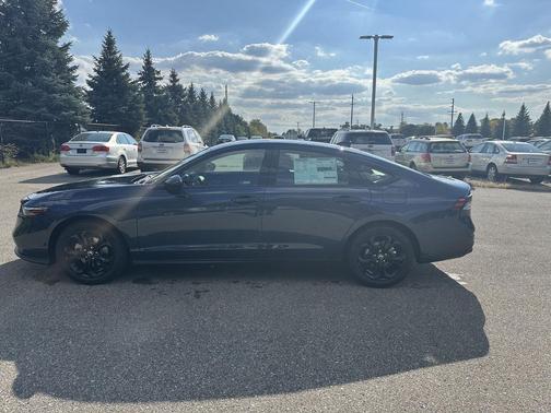 2025 Honda Accord Sport SE 1.5T
