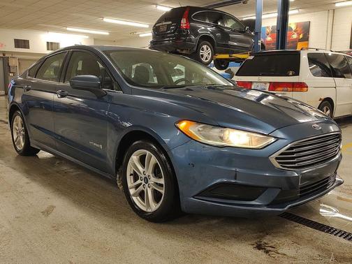 2018 Ford Fusion Hybrid SE