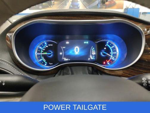 2021 Chrysler Pacifica Hybrid Limited