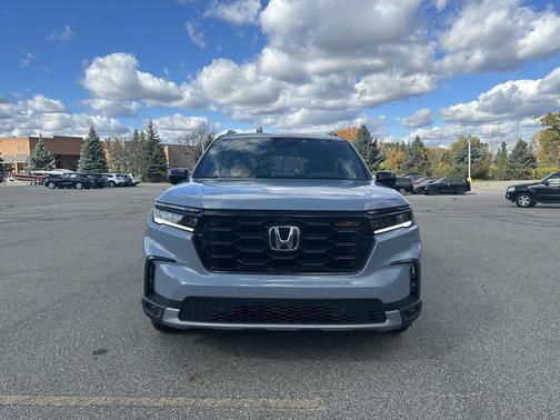 2026 Honda Pilot TrailSport