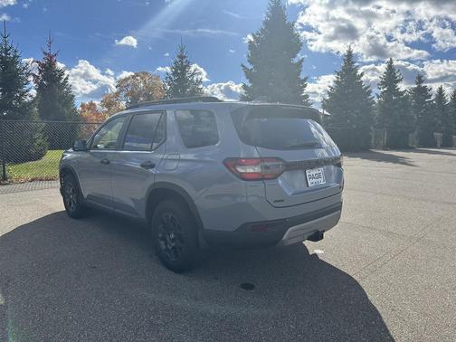 2025 Honda Pilot TrailSport