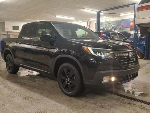 2017 Honda Ridgeline Black