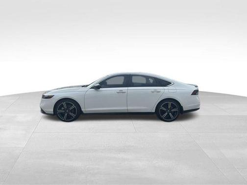 2023 Honda Accord Hybrid Base