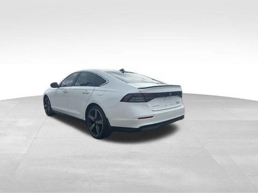 2023 Honda Accord Hybrid Base