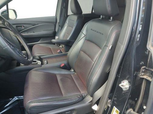 2017 Honda Ridgeline Black