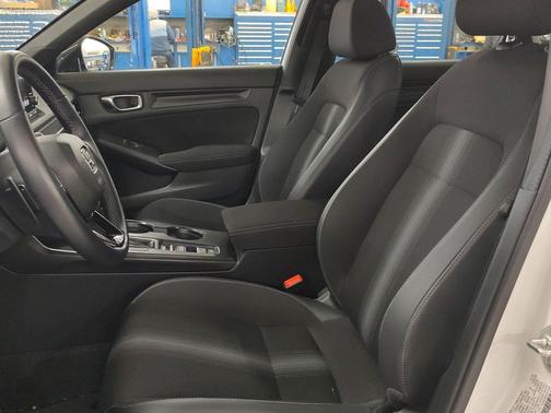 Platinum White Pearl 2023 Honda Civic Sport