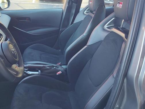 2025 Toyota GR Corolla Premium