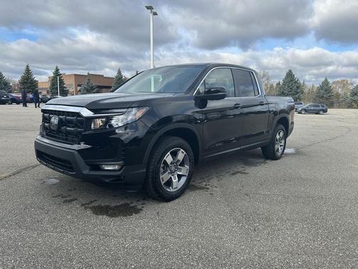 Crystal Black Pearl 2026 Honda Ridgeline RTL