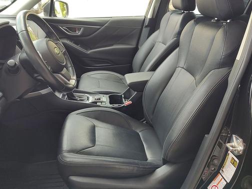Crystal Black Silica 2020 Subaru Forester Limited