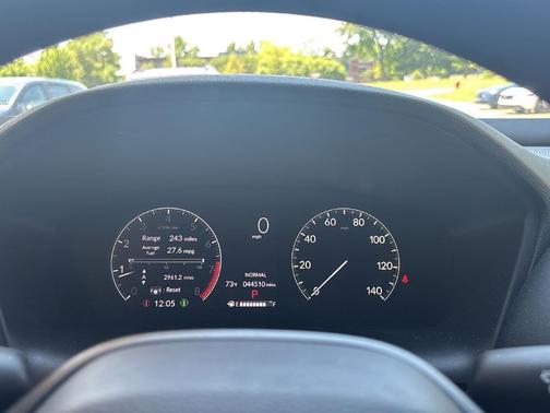 Platinum White Pearl 2024 Honda HR-V LX